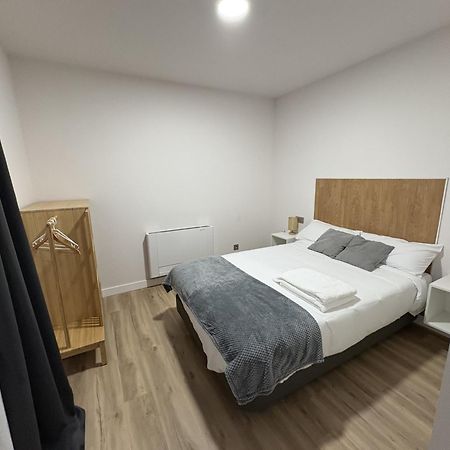 Apartamentos Recunchos โอว์เรนเซ ภายนอก รูปภาพ