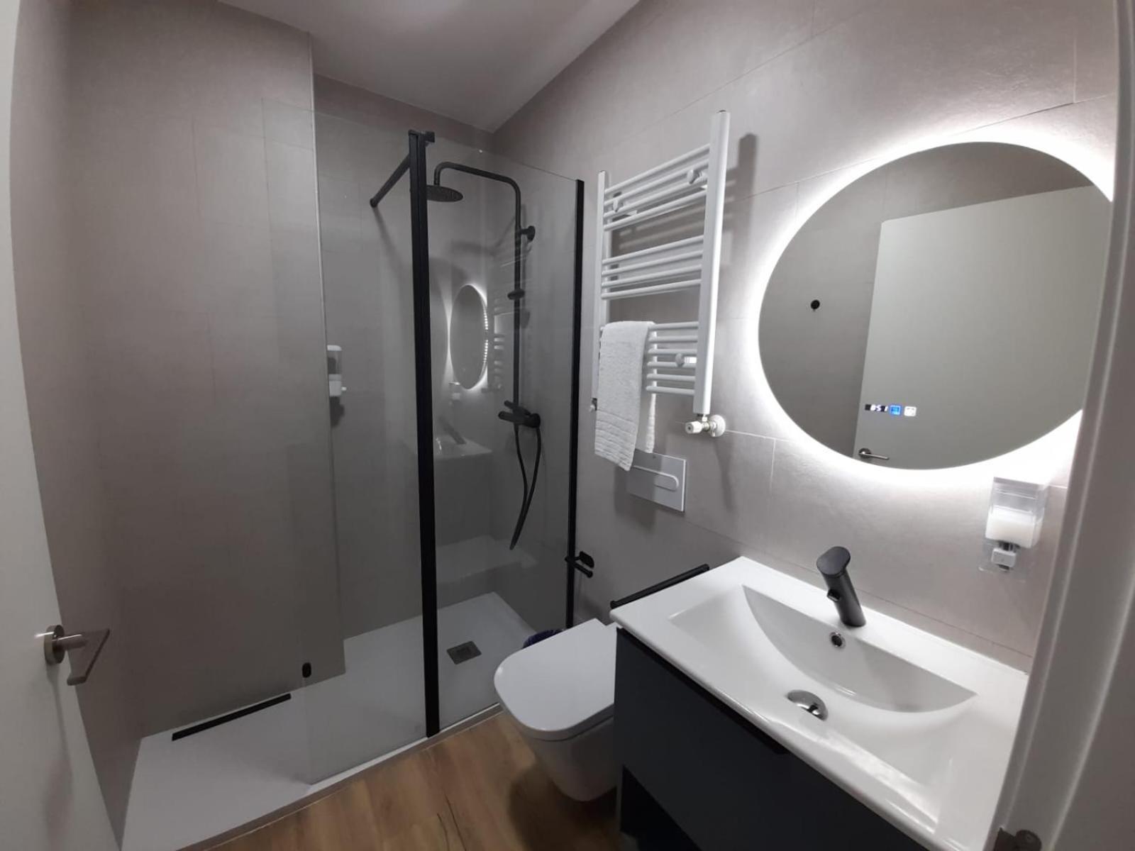 Apartamentos Recunchos โอว์เรนเซ ภายนอก รูปภาพ