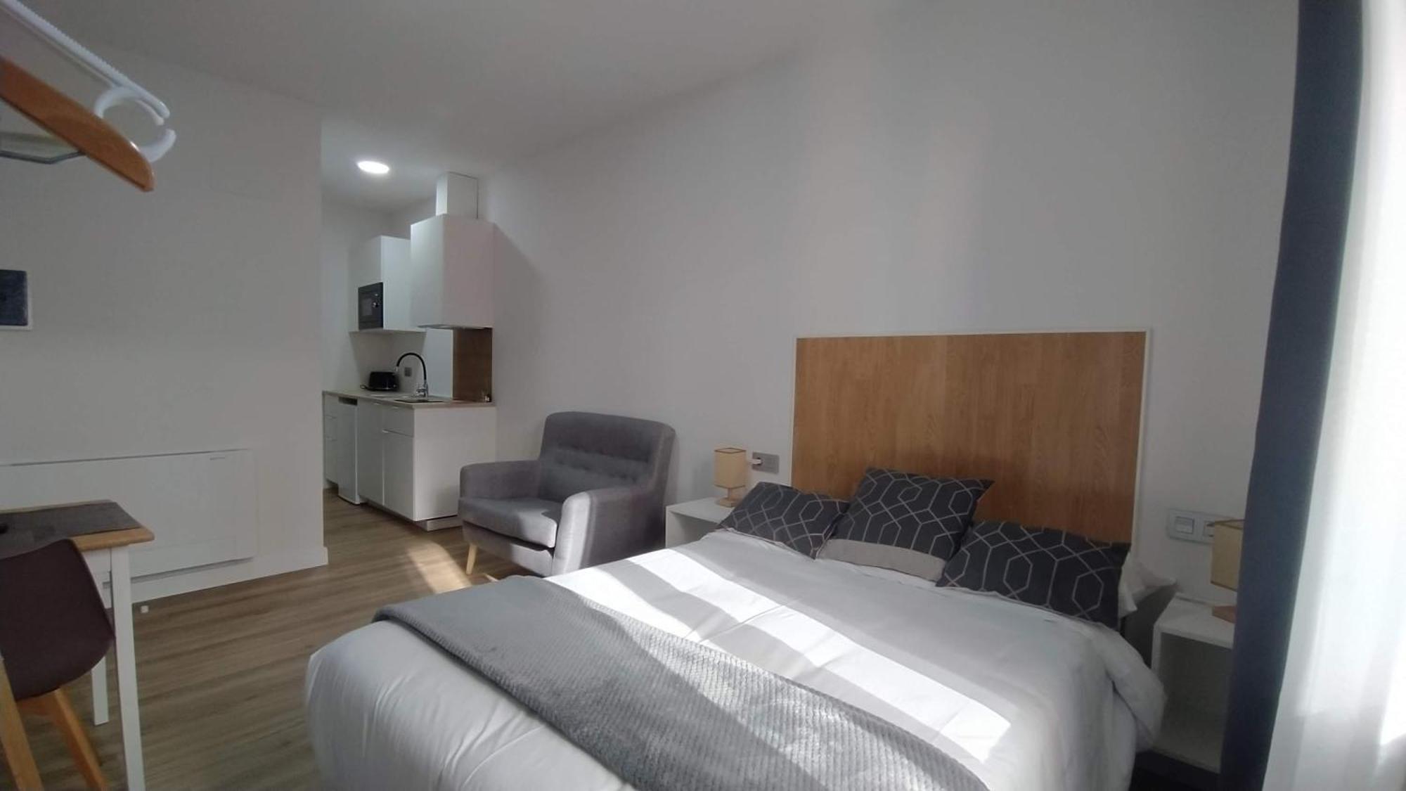 Apartamentos Recunchos โอว์เรนเซ ภายนอก รูปภาพ