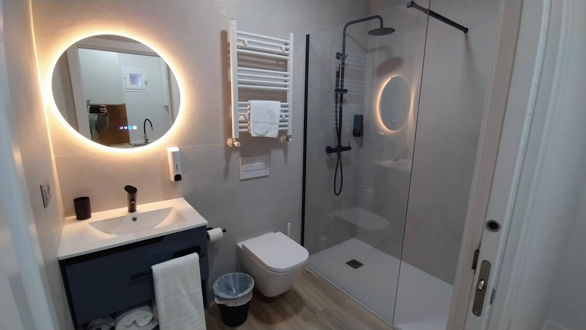 Apartamentos Recunchos โอว์เรนเซ ภายนอก รูปภาพ