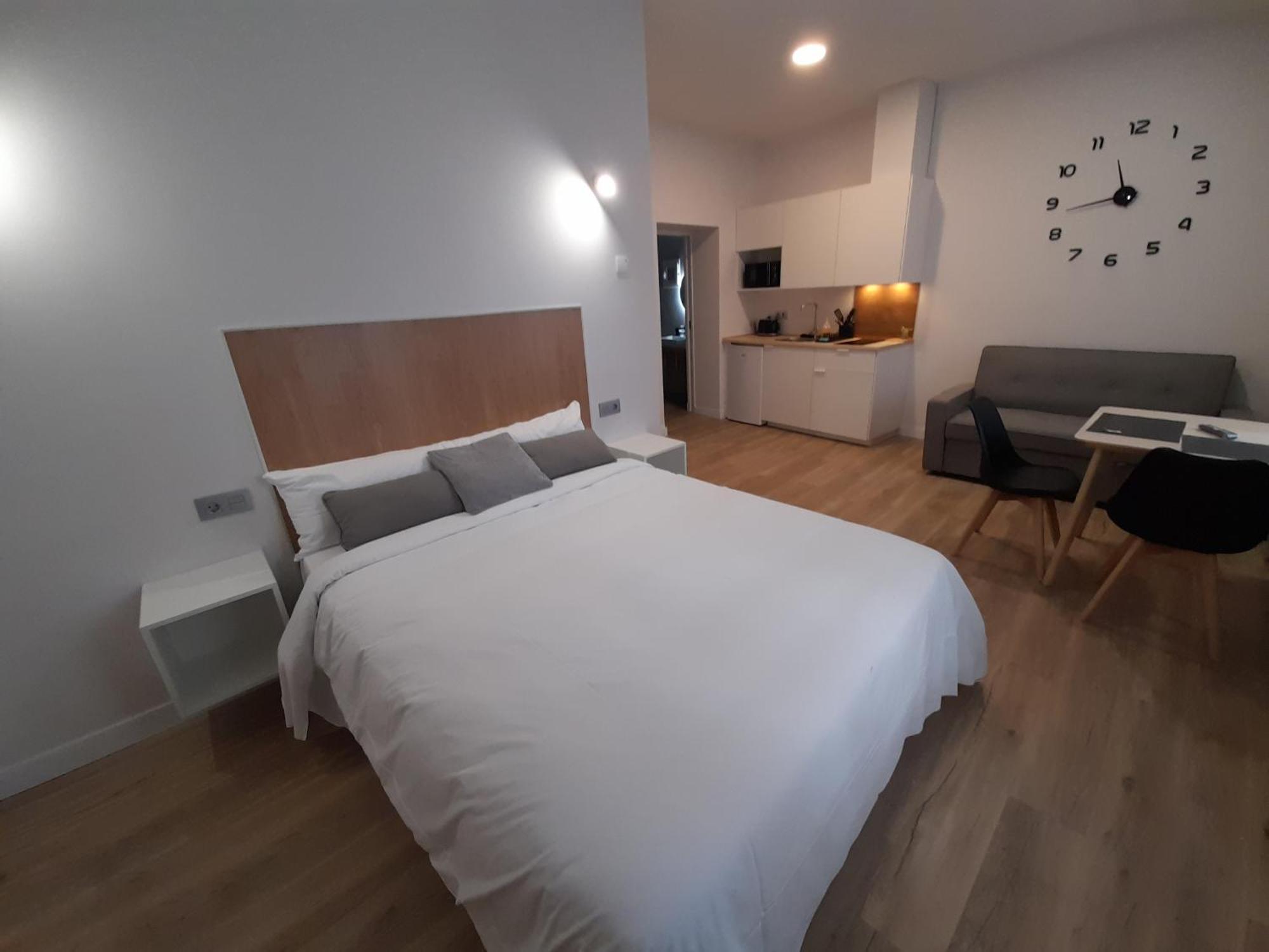 Apartamentos Recunchos โอว์เรนเซ ภายนอก รูปภาพ